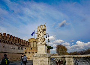 Angel-on-Ponte-Sant'Angelo-near-Castle