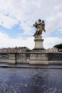Angel on the Ponte Sant'Angelo