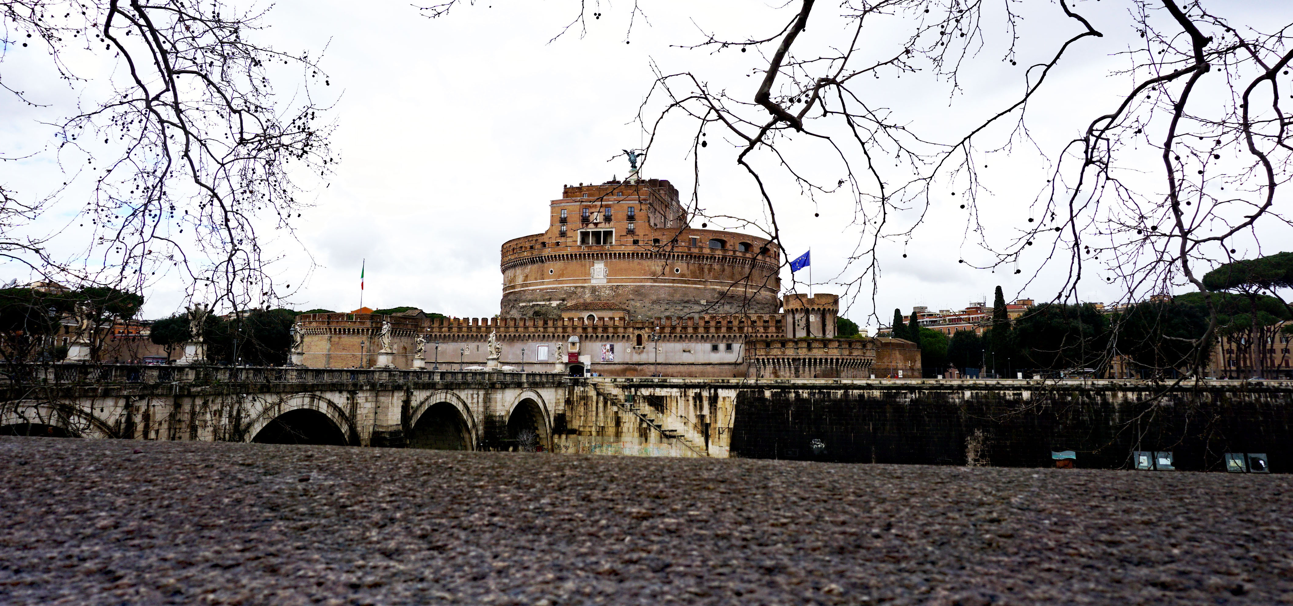 Castel-Sant'Angelo-from-across-the-Tiber