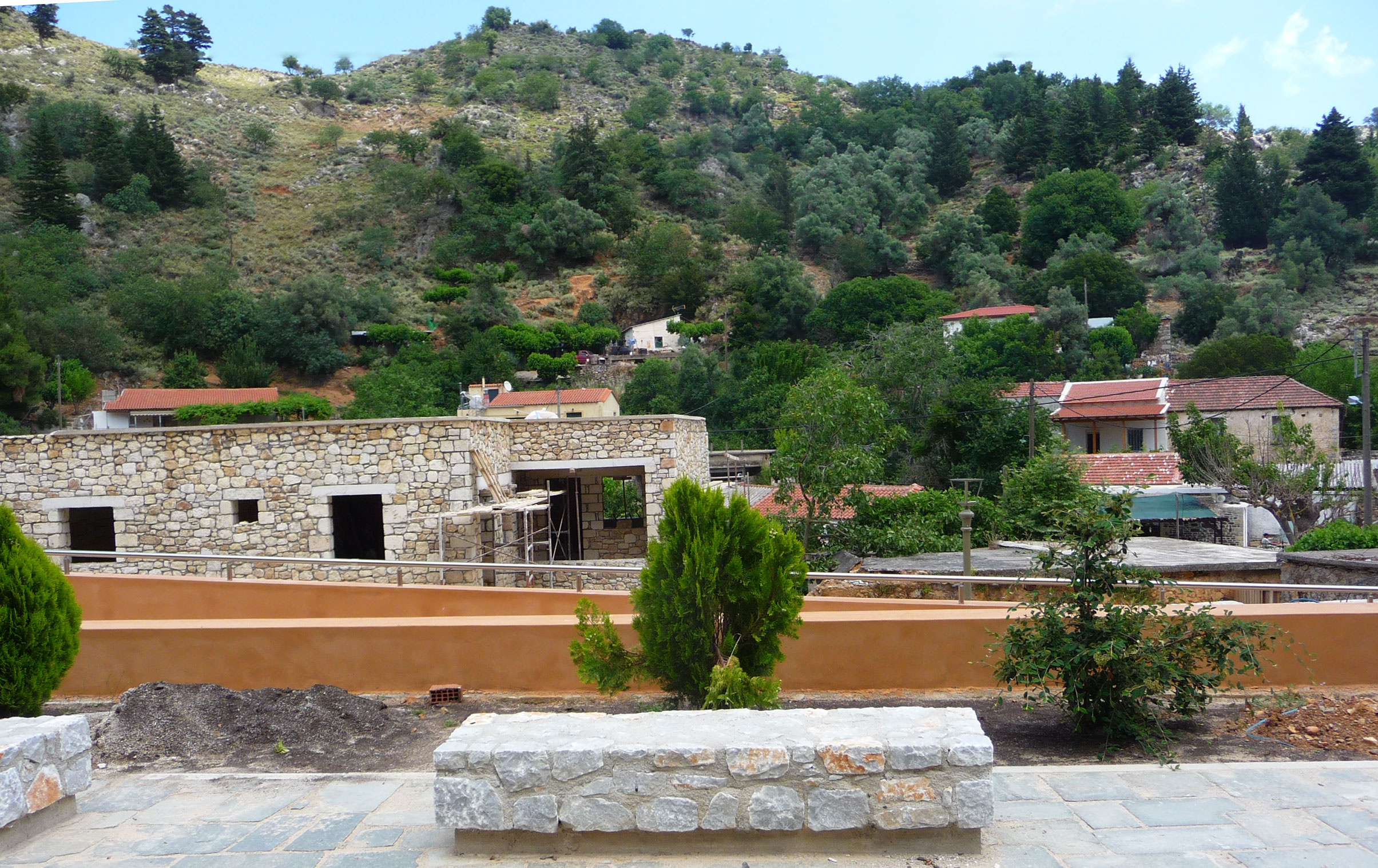 The-Modern-Resistance-Museum-at-Therissos