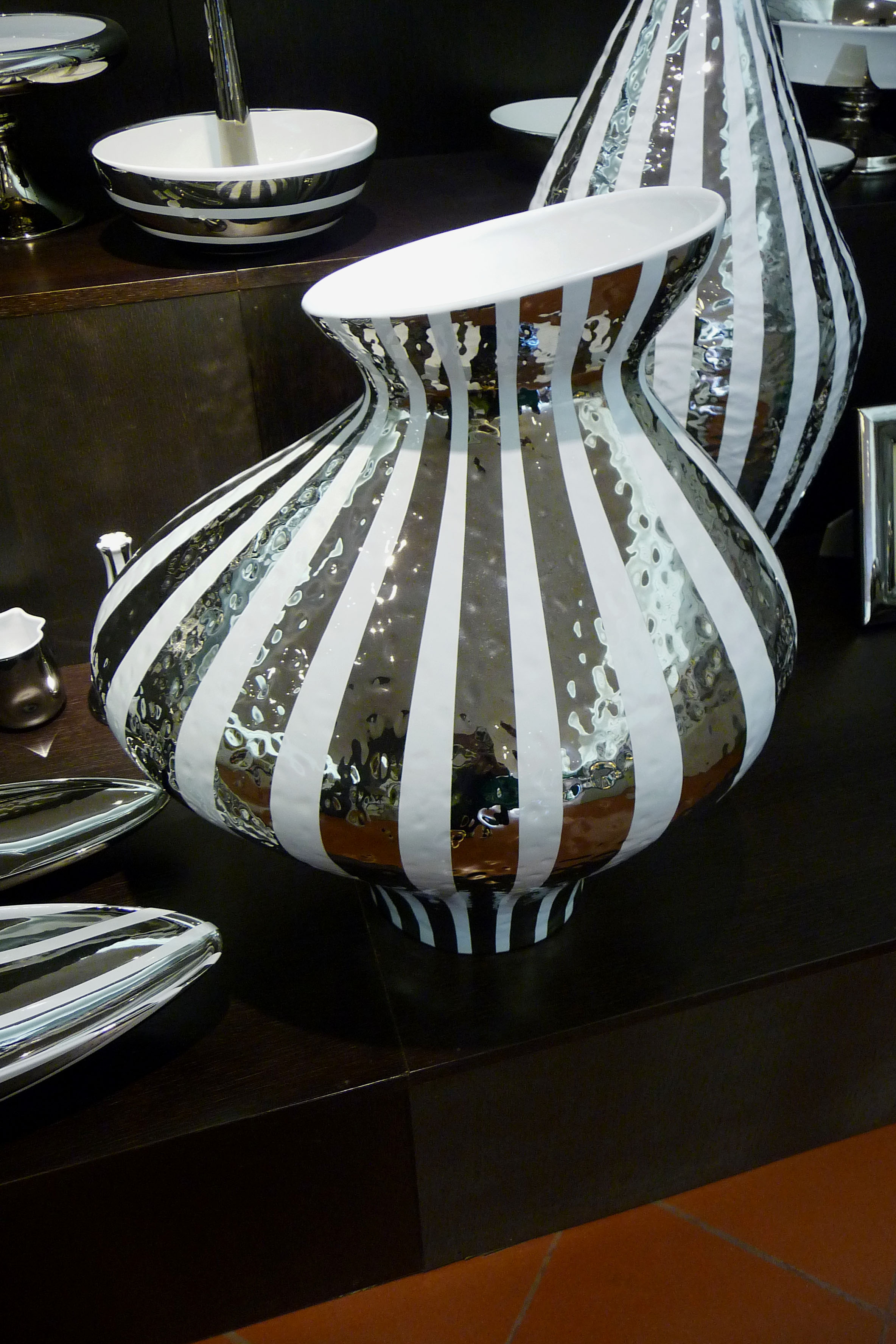 This 'silver' decoration is pure platinum