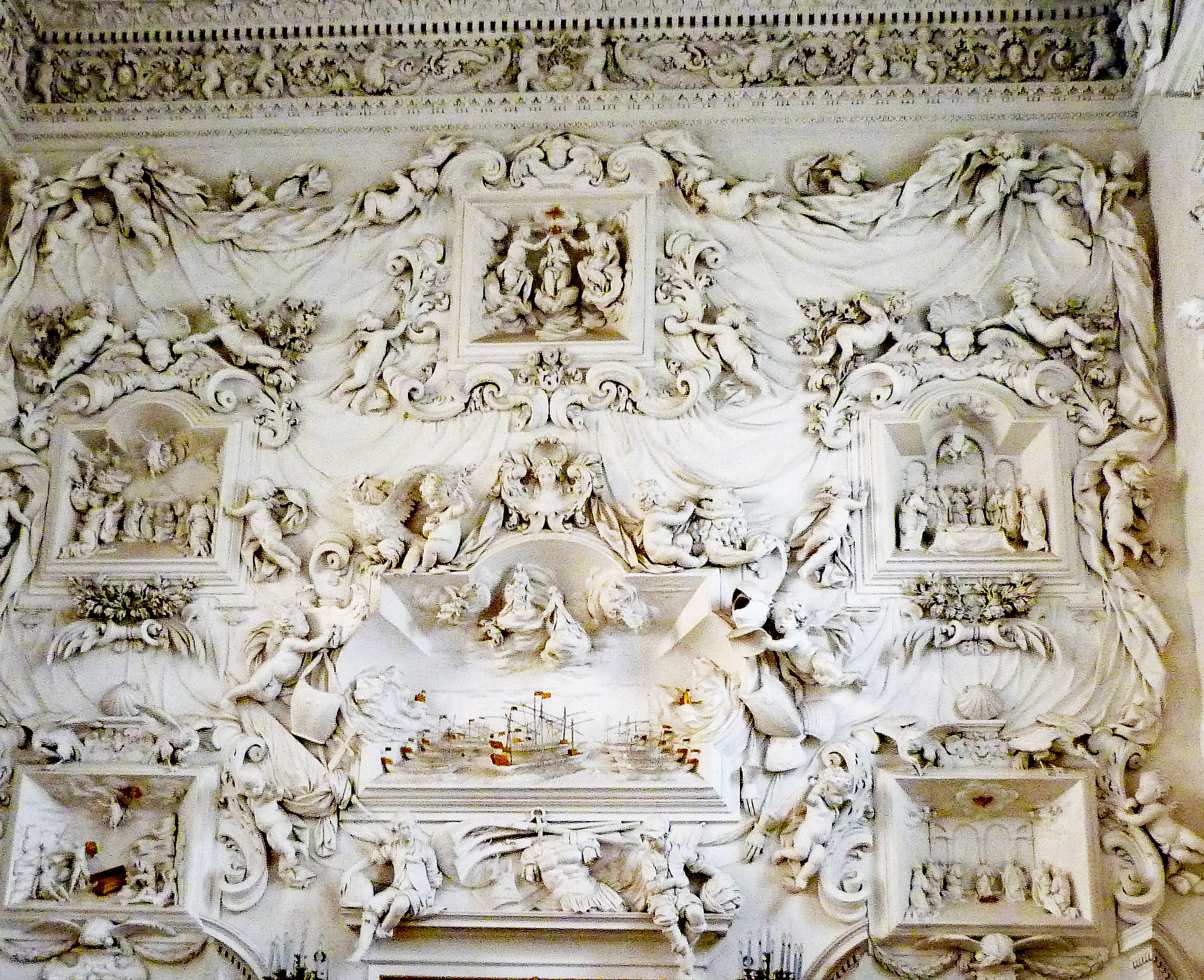 End Wall of Oratory.